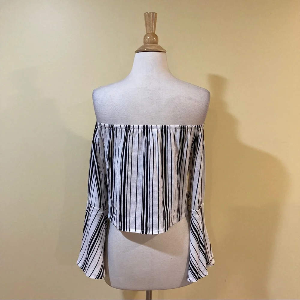 Striped Long Flared Sleeve Off Shoulder Cropped Blouse - Picture 5 of 6